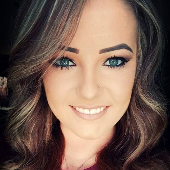 Meet your Posher, Becky - Picture 1 of 1